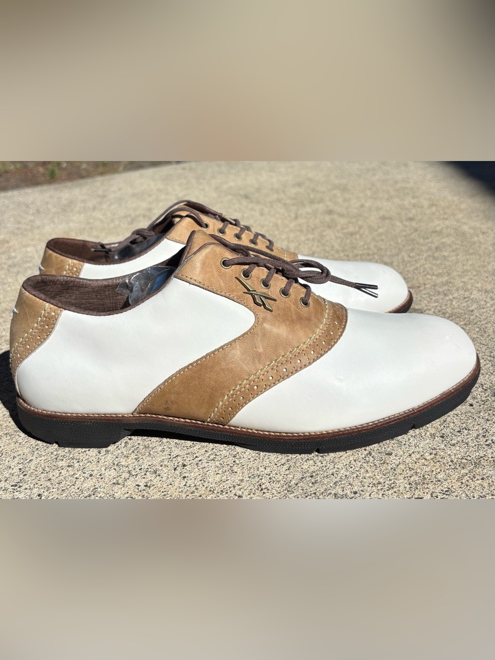 Reebok DMX Liner Women’s 10 Leather Spikeless Golf Shoes White Brown